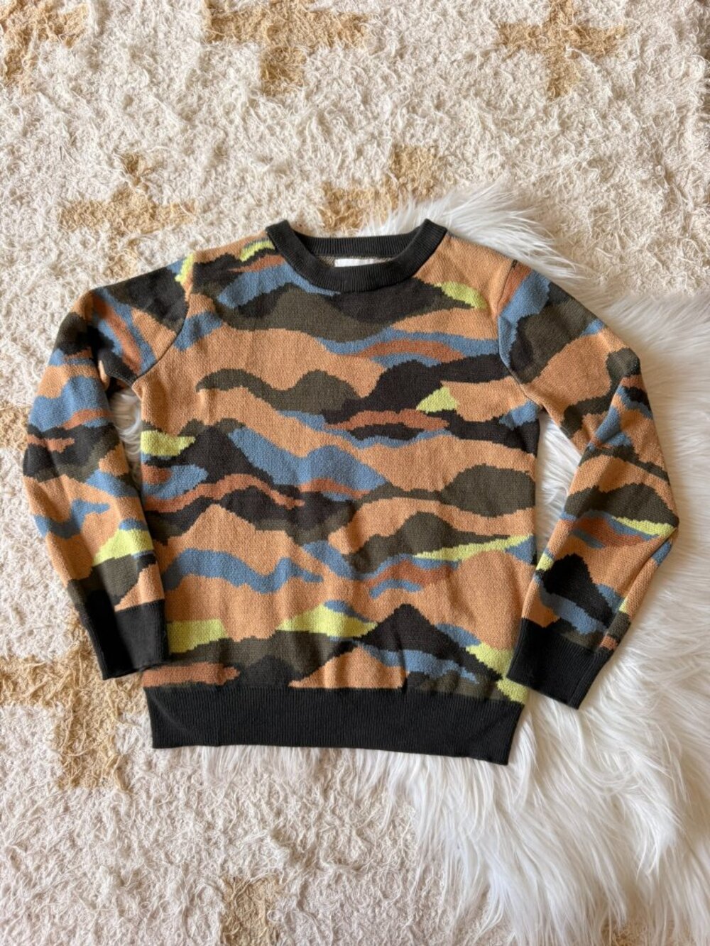 Treasure & Bond Boys' Green Tan & Neonn Yellow Camo Sweater M 8/10